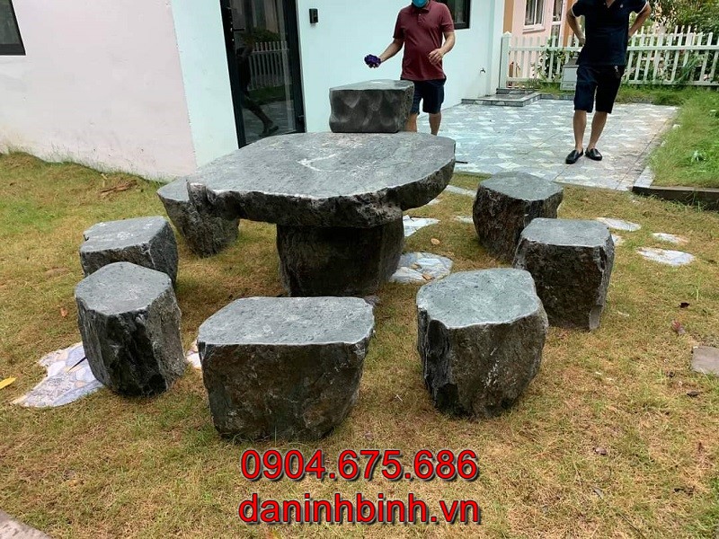 Cơ sở đá mỹ nghệ Cơ sở đá mỹ nghệ Ninh Bình chuyên cung cấp các mẫu bàn ghế đá sân vườn đẹp, giá tốt, uy tín, chất lượng