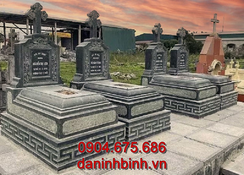 Mẫu mộ đá công giáo đẹp chuẩn phong thuỷ bán tại Đồng Nai