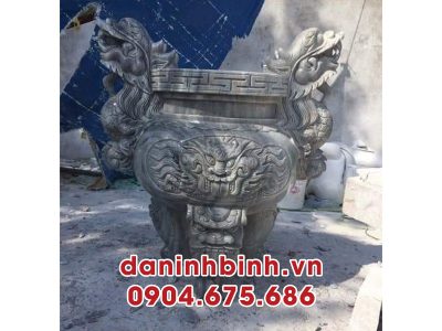 Mẫu Lư hương đá xanh ngọc Hổ phù đẹp, đẳng cấp, nguyên khối.