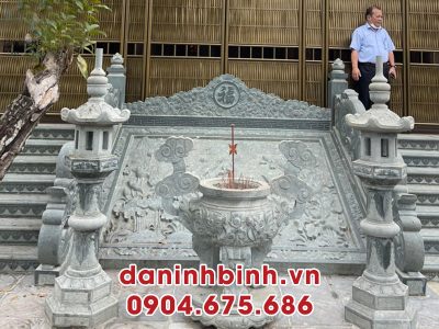 Mẫu Lư hương (Đỉnh hương) bằng đá; Chiếu đá; Đèn đá